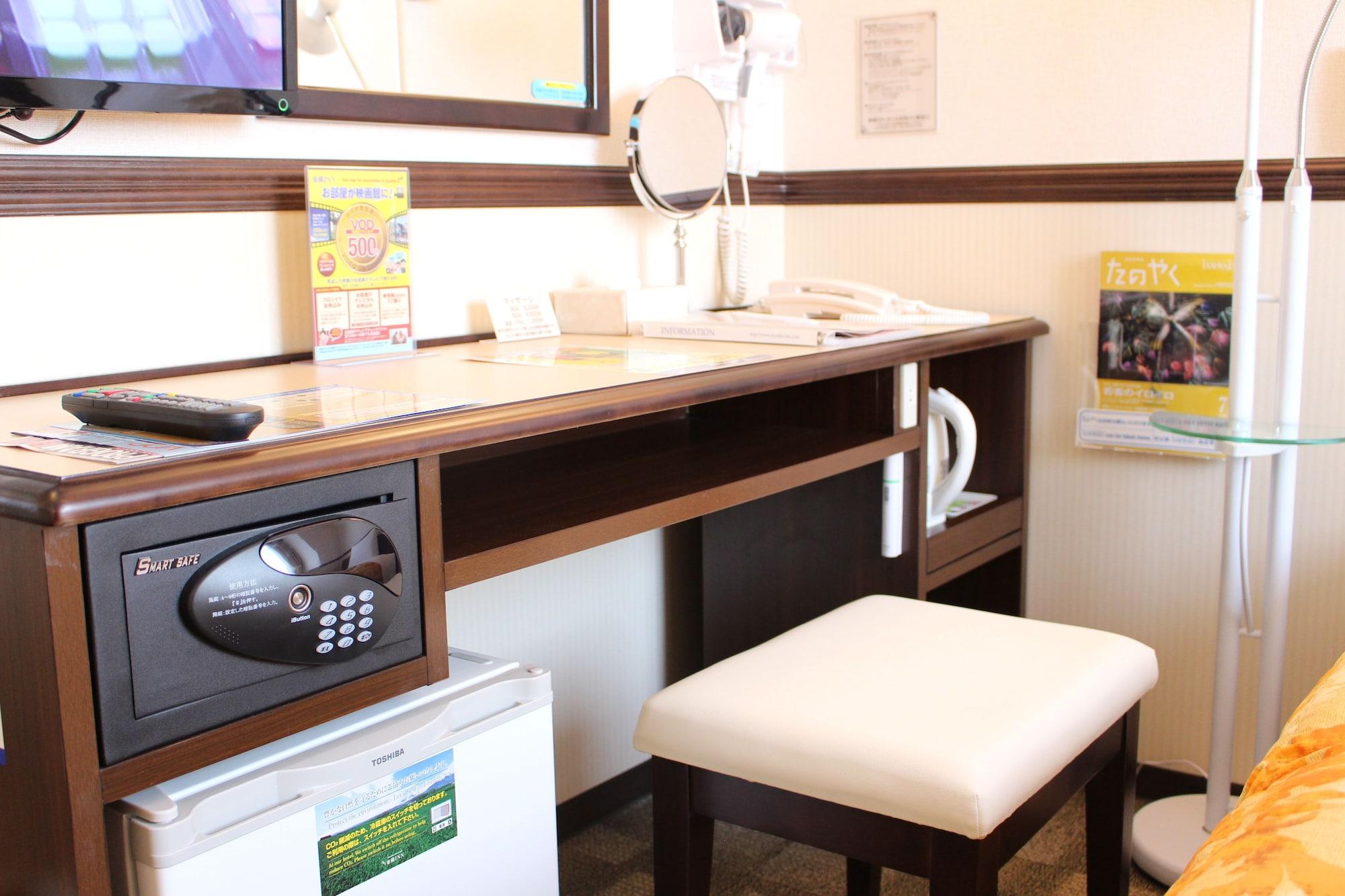 Toyoko Inn Tokyo Eki Shin Ohashi Mae Eksteriør billede